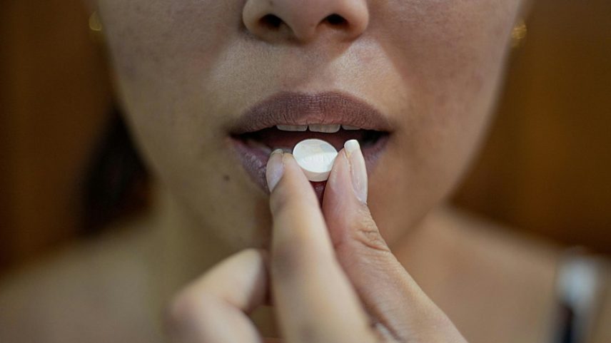 Pílulas anticoncepcionais podem aumentar a compulsão alimentar, sugere estudo — Foto: danilo.alvesd/Unsplash