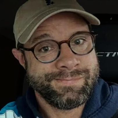 Ex-ator mirim revela ter cinco empregos para sobreviver a royalties baixos