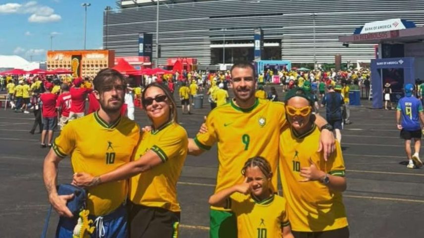 Carol Dantas levou família para acompanhar os jogos