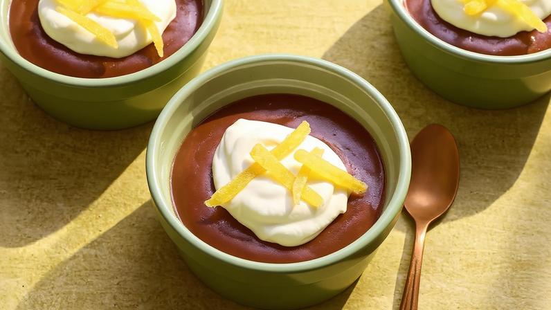 Dark chocolate pudding with candied ginger