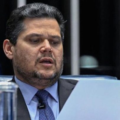 Alcolumbre agenda reunião no Senado para destravar PEC da escala 6×1