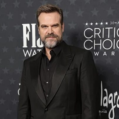 David Harbour quebra silêncio sobre Lily Allen: não foi minha experiência