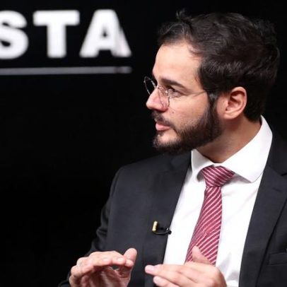 Túlio Gadêlha critica João Campos e defende Raquel Lyra