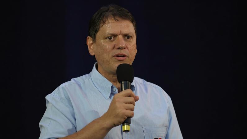 Pesquisa: gestão Tarcísio é aprovada por 63,2% e reprovada por 31,9%