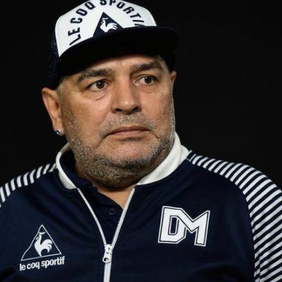 Caso Maradona: secretário restringia visitas das filhas ao argentino