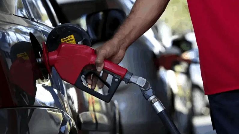 Os Estados Unidos são o 2º maior fornecedor de diesel ao Brasil; na imagem, um posto de combustíveis