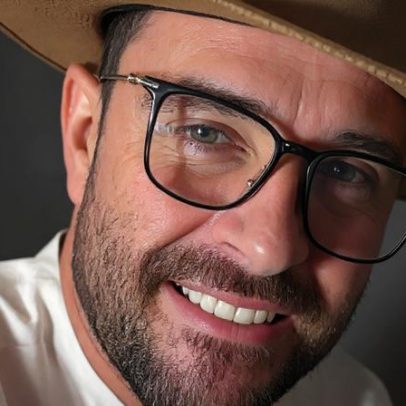 Diogo Nogueira agradece fãs após cancelar shows por saúde