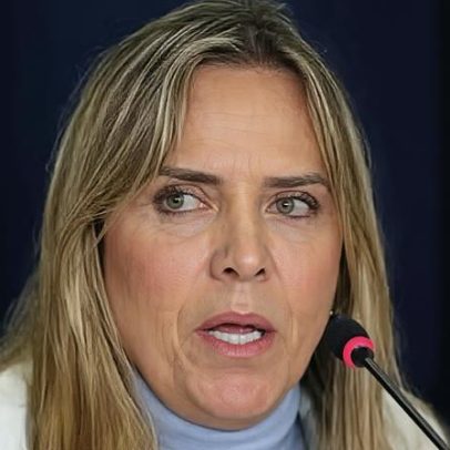 Governadora do DF recebe alta médica após dois dias na UTI