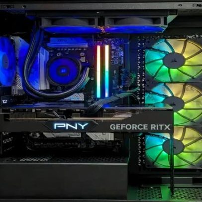 Cachorro dispara arma acidentalmente e PC gamer salva dono de possível tragédia