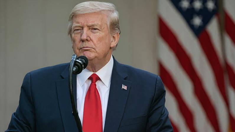 Na imagem, presidente Donald Trump, que fechou um acordo de paz com Irã