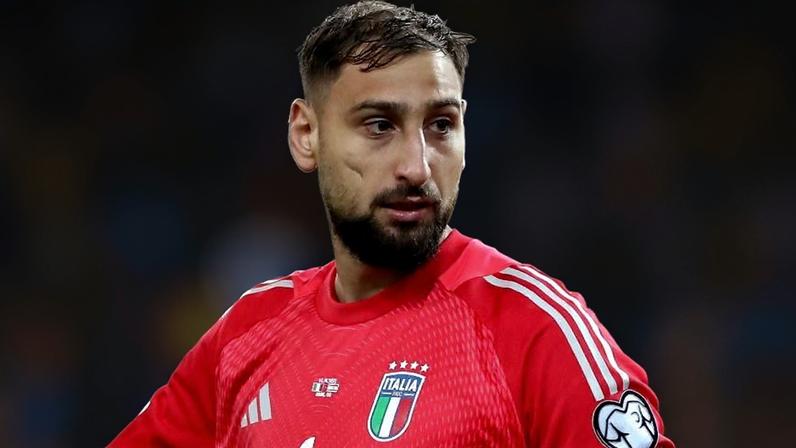 Donnarumma, goleiro da Itália, durante jogo contra Israel nas Eliminatórias