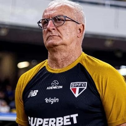 São Paulo encerra mês conturbado com lesões, troca de técnico e vitória