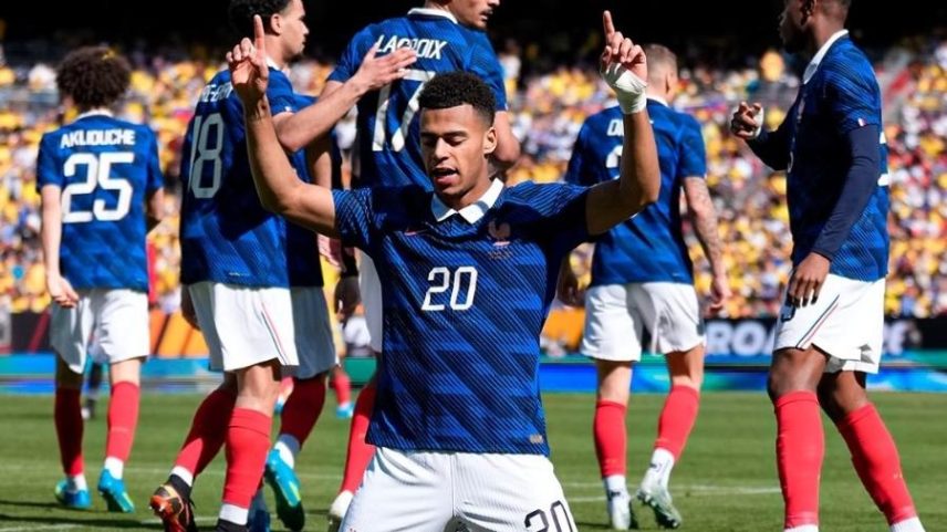 Doué comemora primeiro gol pela seleção da França em amistoso contra a Colômbia