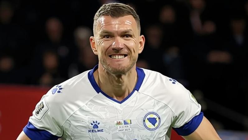 Livre no Mercado da Bola, Dzeko ainda é o principal jogador da seleção da Bósnia