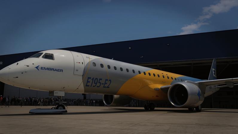 Ideia é facilitar acesso ao financiamento e permitir condições mais favoráveis a compradores de aviões — Foto: Divulgação/Embraer