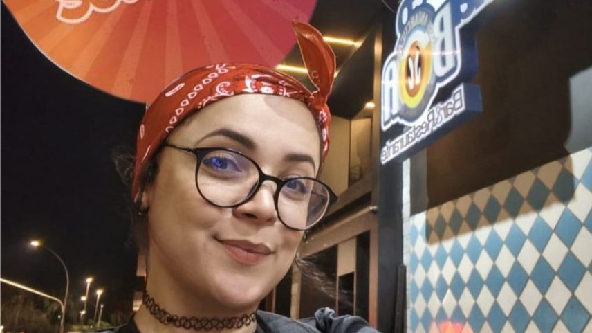 Samantha Hewsen criou o Catálogo dos Solteiros em Brasília após identificar dificuldades de interação presencial em bares