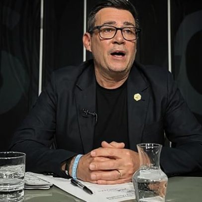 Burnham diz que concorreria a qualquer liderança do Labour