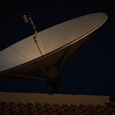 Moradores de 30 cidades MG pedem antena grátis até a estreia do Brasil na Copa