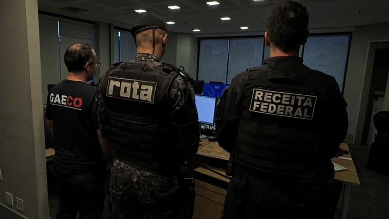Operação Fluxo Oculto mira fintechs ligadas ao PCC