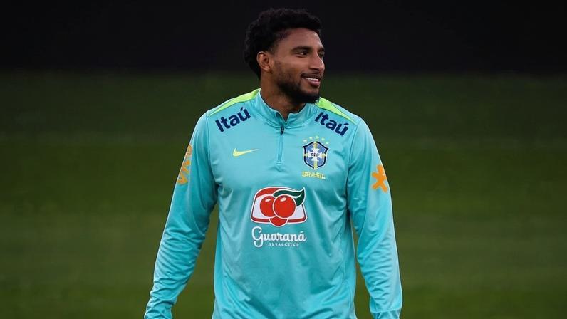 Éderson convocado; Ancelotti define substituto para Wesley