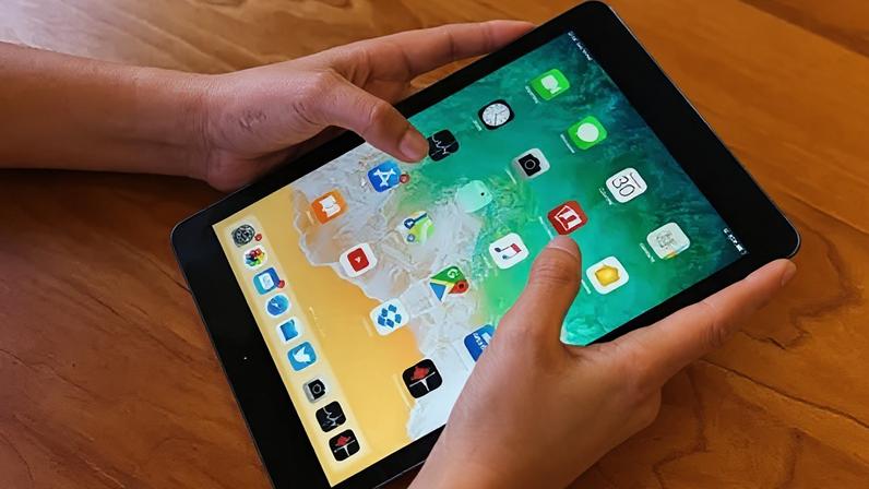 Apple eleva preços de MacBook e iPad devido ao aumento de custos de chips