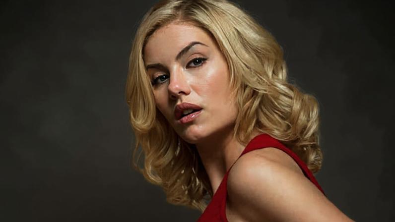 A atriz Elisha Cuthbert em 'Show de Vizinha' — Foto: Divulgação