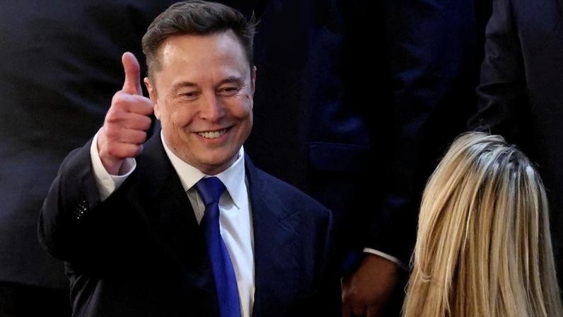 Elon Musk está cada vez mais perto de alcançar patrimônio de US$ 1 trilhão