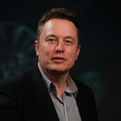 Musk pode tornar-se o primeiro trilionário com estreia da SpaceX na bolsa