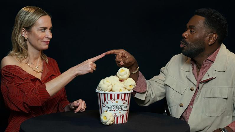 Emily Blunt e Colman Domingo dublam alienígenas em Popcorn Questions