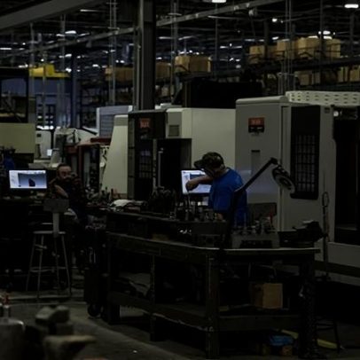 Encomendas à indústria dos EUA sobem em 11 meses em abril