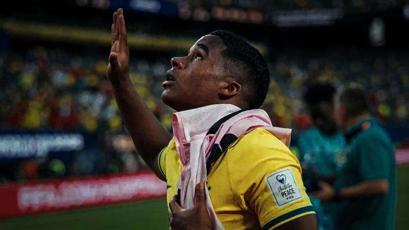 Endrick caiu nas graças dos torcedores mesmo sem ter entrado em campo na Copa do Mundo