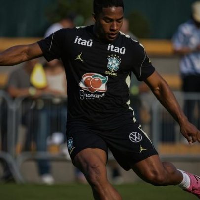 Arnaldo diz que colocaria Endrick em campo se Neymar ficar no banco