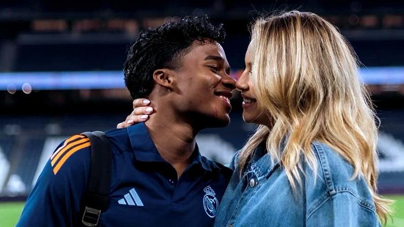 Endrick e a esposa Gabriely Miranda