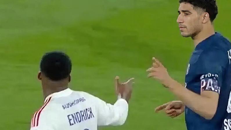 Endrick e Hakimi bateram boca no Campeonato Francês