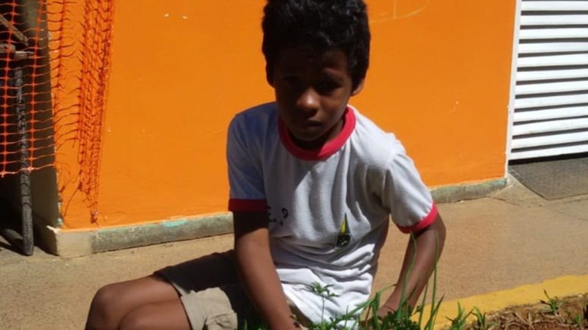 Professor do primário mostra fotos do "franzino" Endrick na escola