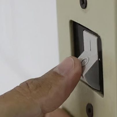 Aneel aumenta projeção de alta da conta de luz em 2027 de 8% para 8,6%