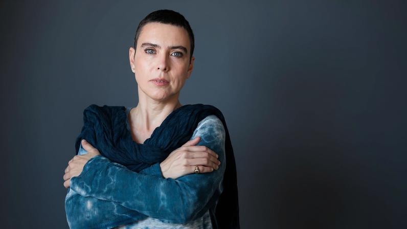 Cantora apresenta interpretações de sucessos que marcaram sua trajetória