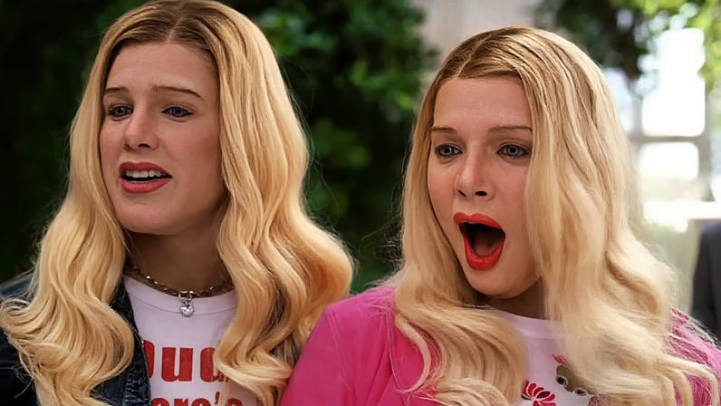 Os irmãos Marlon Wayans e Shawn Wayans protagonizam o filme original