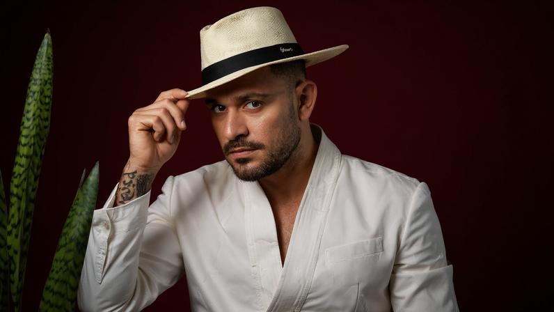 Entre clássicos e novidades, Diogo Nogueira leva Infinito Samba ao Befly Hall
