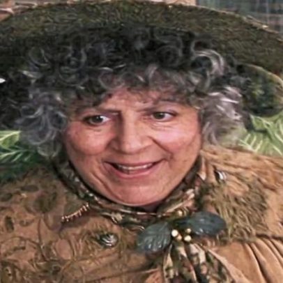 Atriz de Harry Potter afirma que Schwarzenegger soltou pum em sua direção