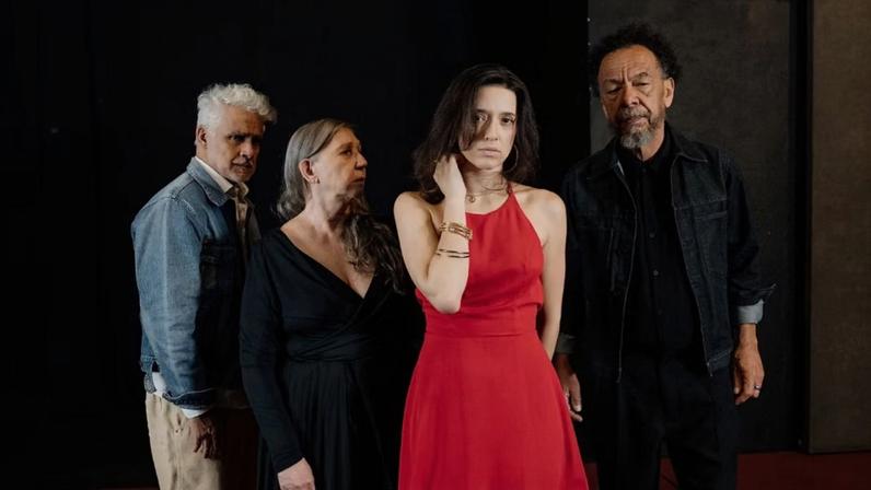 Cláudio Dias, Gláucia Vandeveld, Camila Felix e Adyr Assumpção estreiam em "...quando tudo desaparecer..."