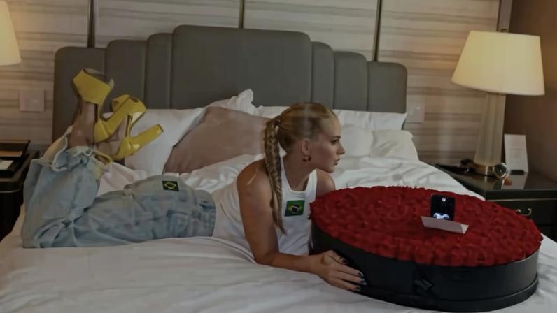 Rumores de que o ex-casal voltou começaram a circular novamente após comentário do jogador
