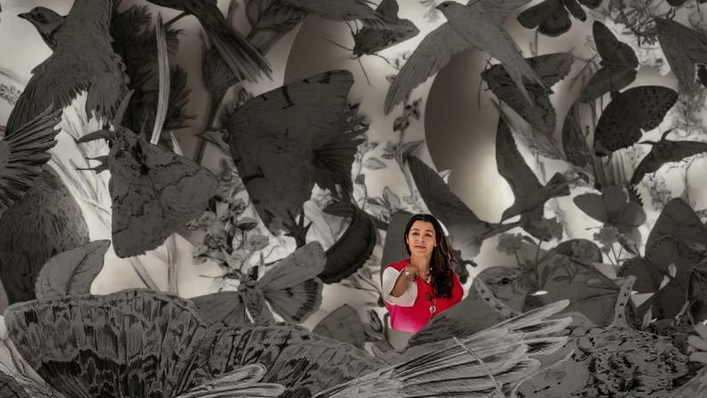 Uma das seis obras de Es Devlin para a exposição paulistana é Come Home Again (Foto: Divulgação)