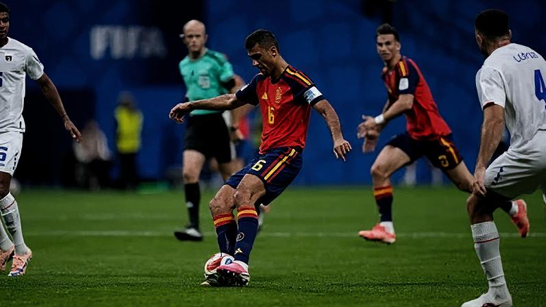 Vozinha foi o destaque da partida entre Espanha x Cabo Verde