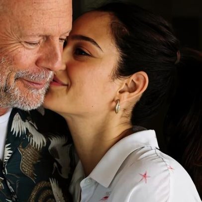 Esposa de Bruce Willis comenta demência do ator em luto