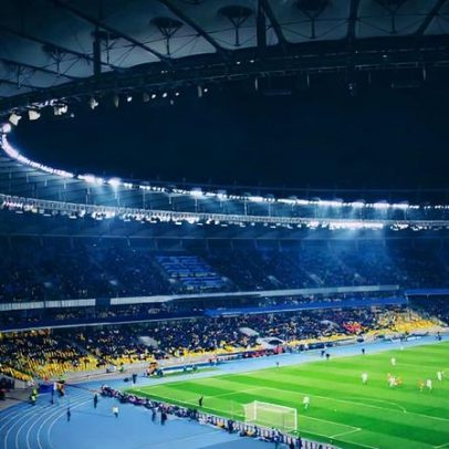 Jogo paralisado por raio na Copa: entenda as causas