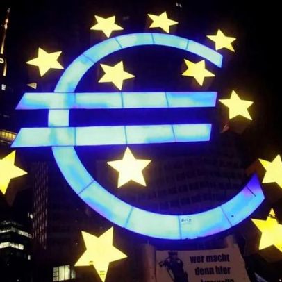 Zona do euro: produção industrial sobe 0,1% em abril ante março