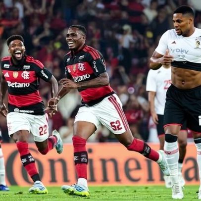 Evertton celebra superação antes de assumir vaga de titular no Flamengo