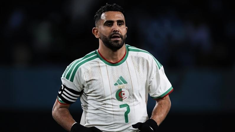 Ex-Manchester City, Mahrez nasceu na França, mas defende a Argélia na Copa