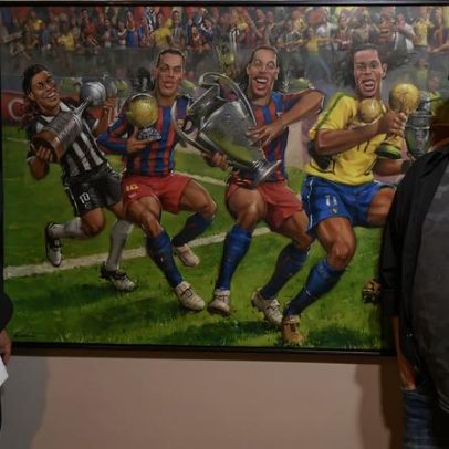 Casa das Rosas recebe exposição sobre Ronaldinho Gaúcho em SP